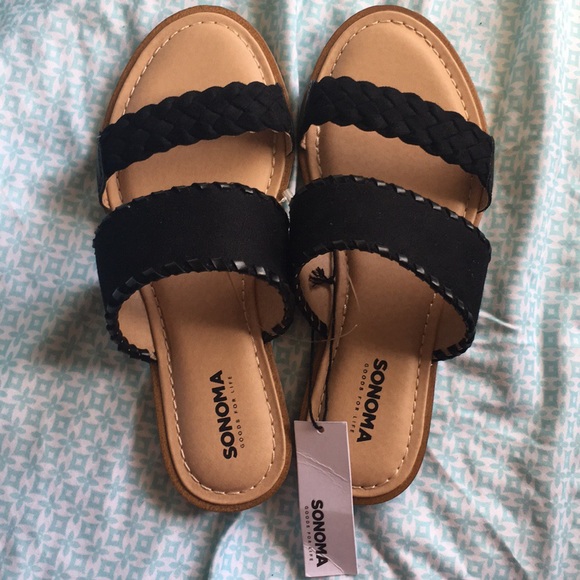 Forever 21 Shoes - BRAND NEW SONOMA “FLIP FLOPS”